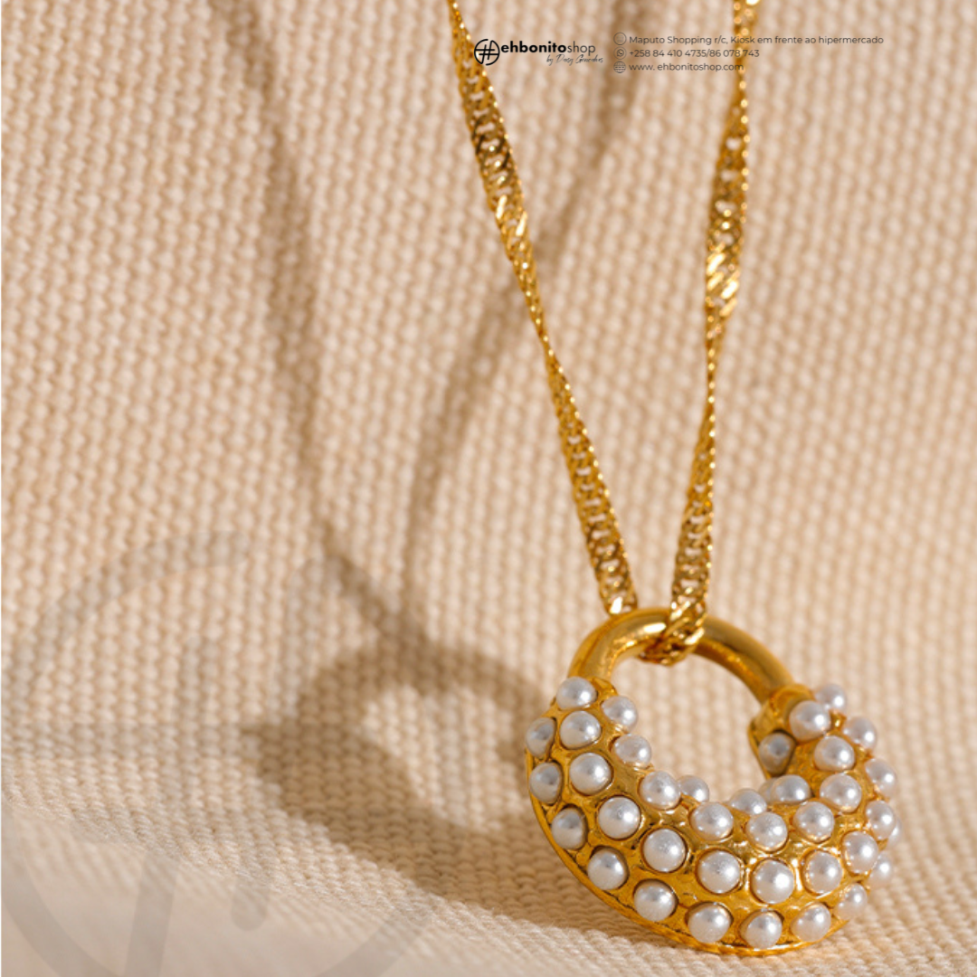 Malena - Argolas e Colar com Pingente cravejados de perolas banhado a ouro de 18k - EhbonitoshopMoz