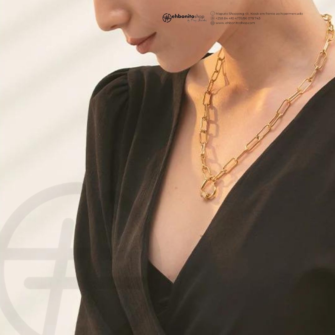 Bia - Colar com pingente e zirconias com banho de ouro 18k - EhbonitoshopMoz