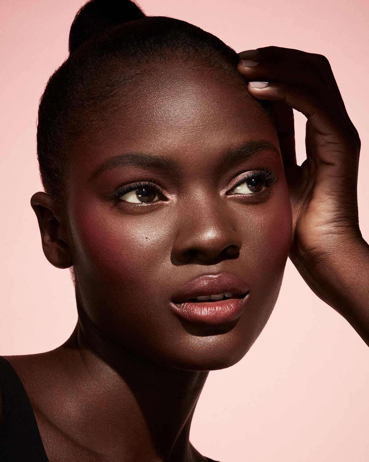 O.TWO.O Bounce Blush 3 em 1 - Cor 01 Youthful - EhbonitoshopMoz