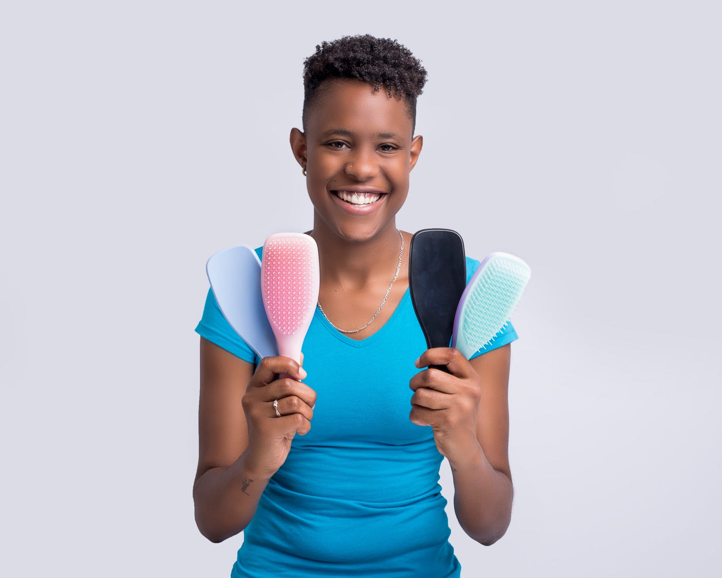 Escova De Cabelo Deixa Comigo - EhbonitoshopMoz