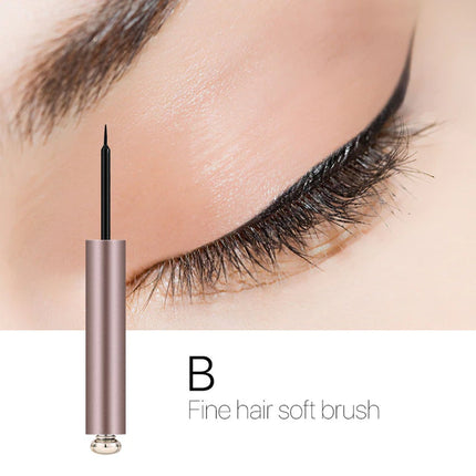 O.TWO.O Delineador De olhos Líquido PONTA FINA - B - EhbonitoshopMoz