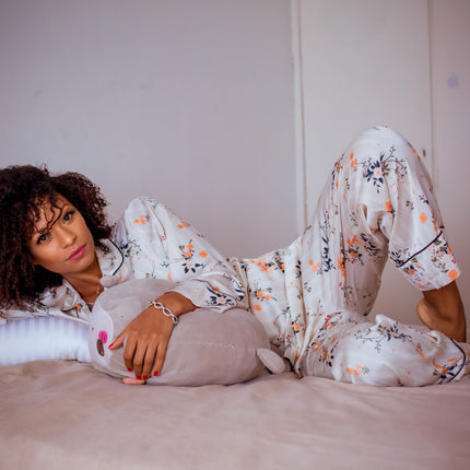 PIJAMA SATIN DUAS PEÇAS-MULTI - EhbonitoshopMoz